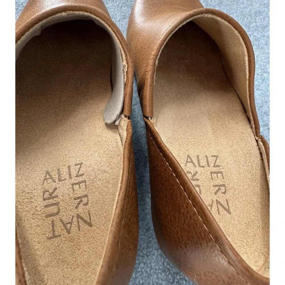 Naturalizer Women's Brown Slip On Loafer Heels Comfort Shoes Size 6M‎